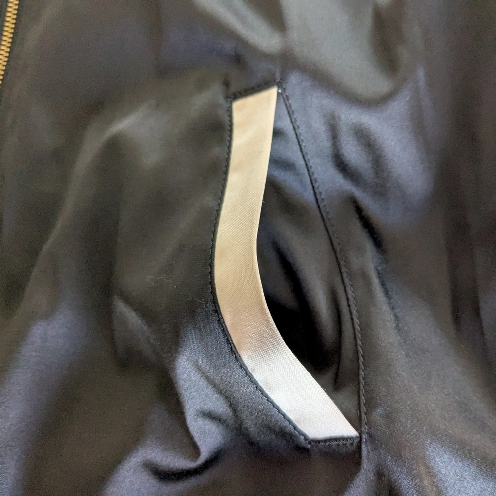 Express Reversible Satin Baseball Jacket Size Lar… - image 6